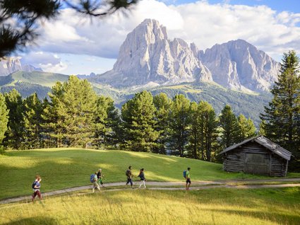 Escursioni a Selva di Val Gardena Escursioni a Selva di Val Gardena